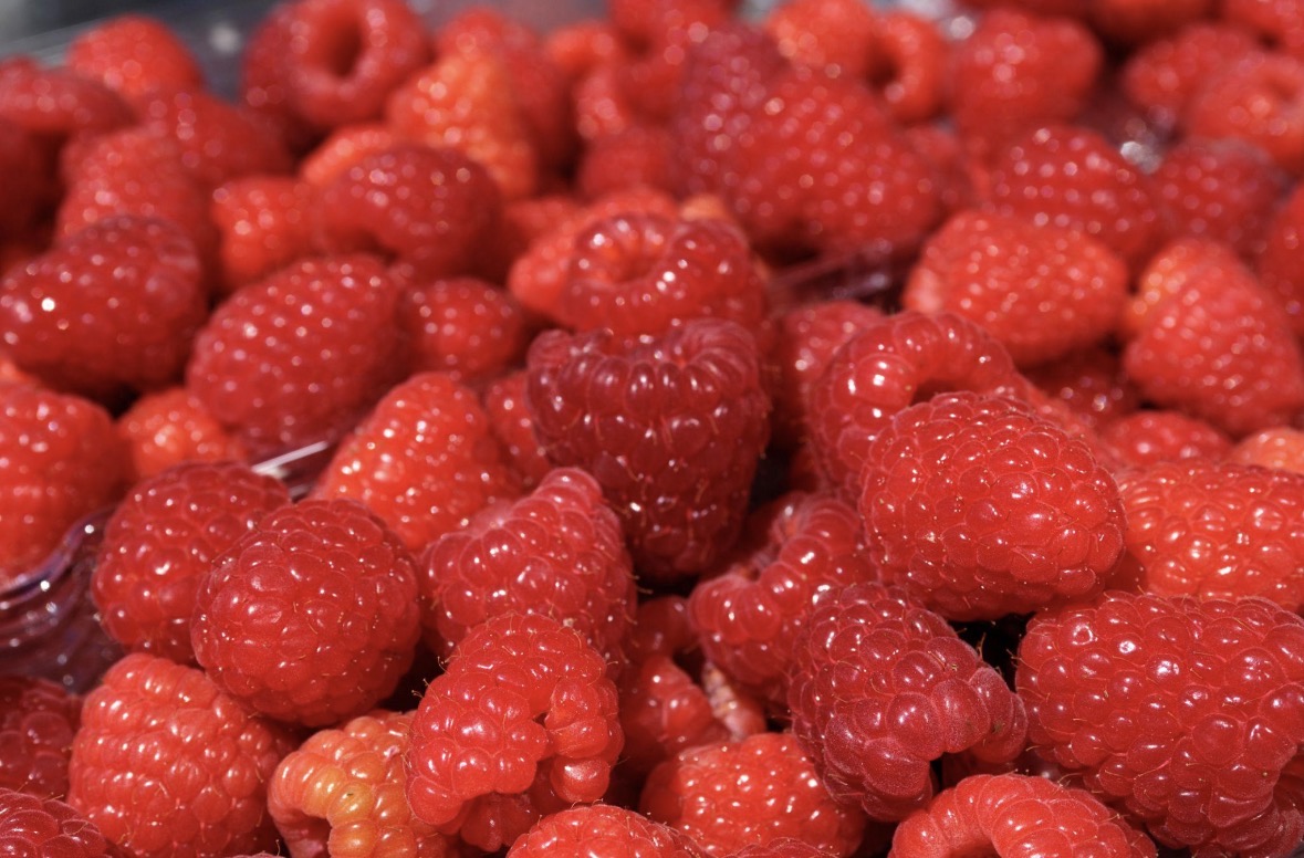 GLOW — Raspberry (Fruit)